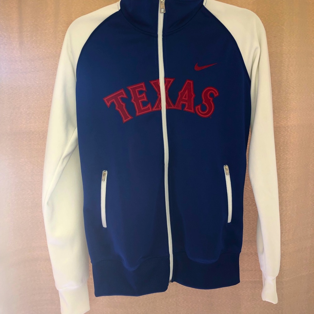 Nike Texas Rangers Medium Jacket.